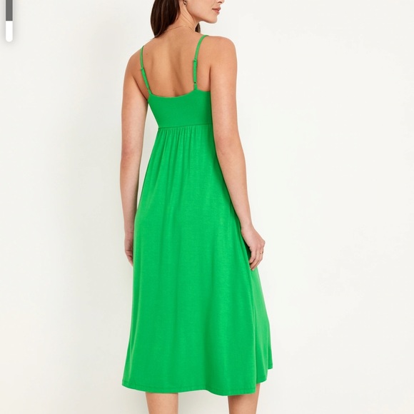 NWT OLD NAVY Fit & Flare Cami Midi Dress Color: Beach Cruiser Green - Picture 3 of 9